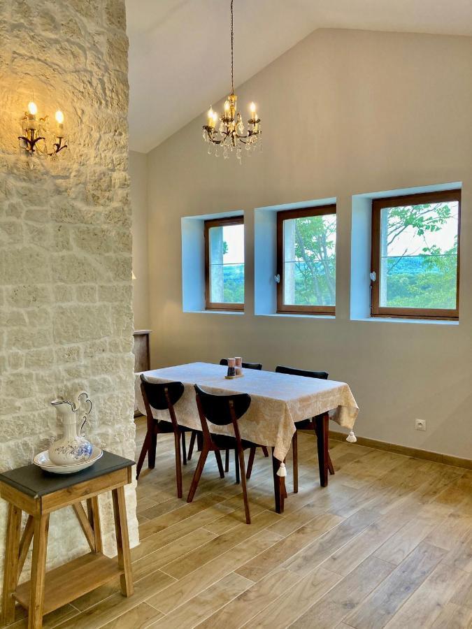 Domaine De La Brave Acomodação com café da manhã Pernes-les-Fontaines Exterior foto
